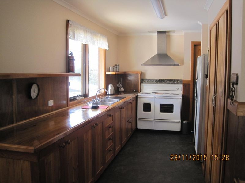 415 Centre Road, Raymond Island VIC 3880