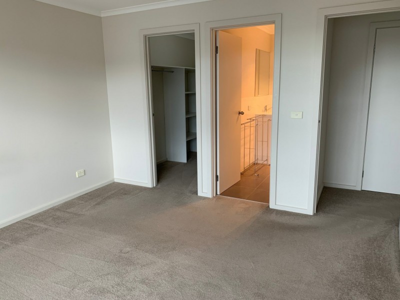 1/157 Bay Road, Eagle Point VIC 3878