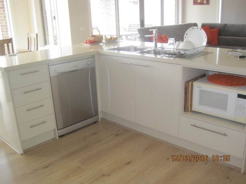 9 Jacaranda Drive, Paynesville VIC 3880