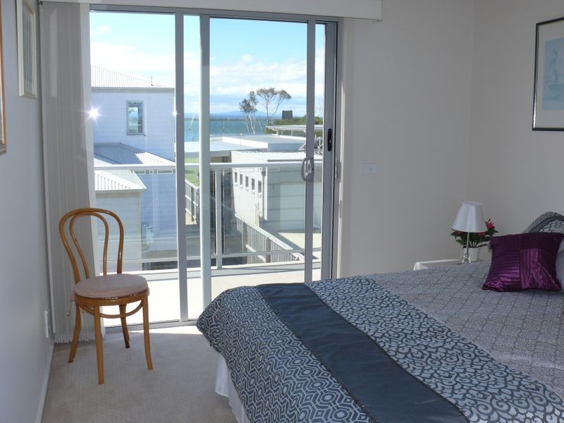 House 2/157 Bay Road, Eagle Point VIC 3878