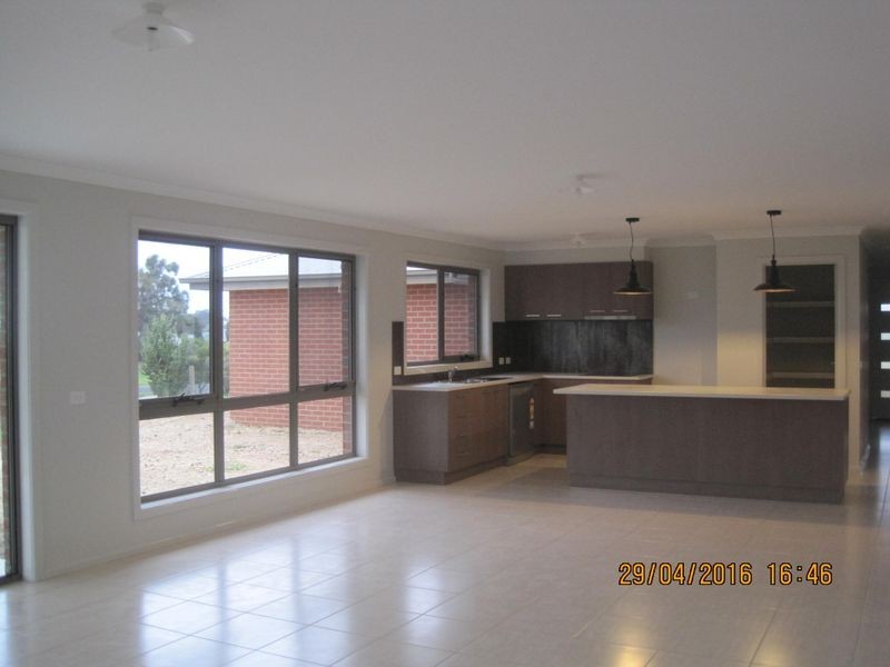 17 Springwood Rise, Newlands Arm VIC 3875