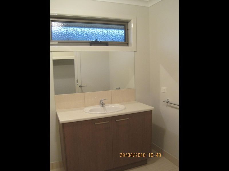 17 Springwood Rise, Newlands Arm VIC 3875