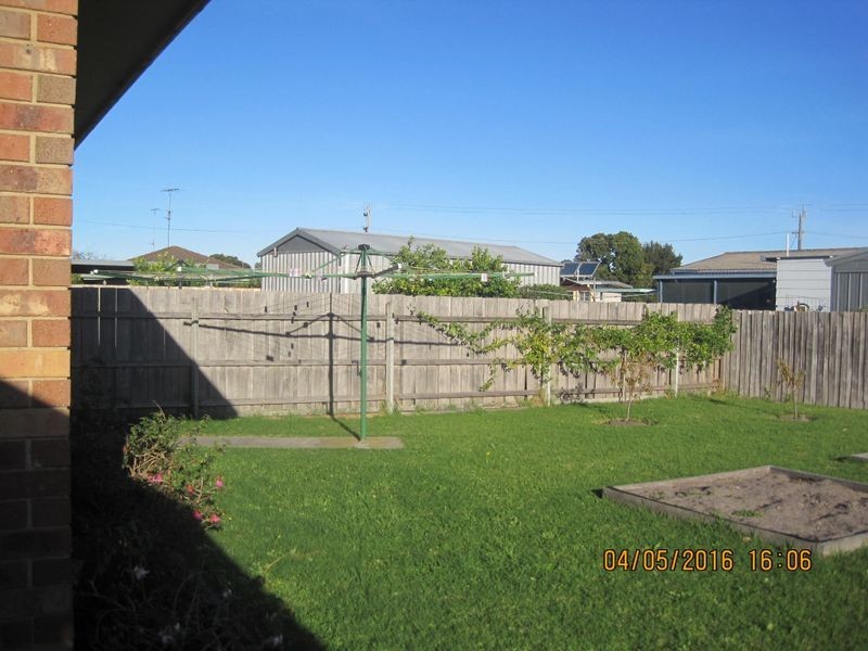 10 Milton Avenue, Paynesville VIC 3880