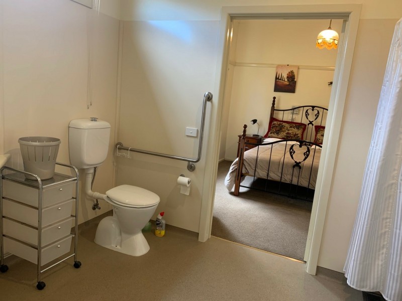 42 Victoria Street, Paynesville VIC 3880