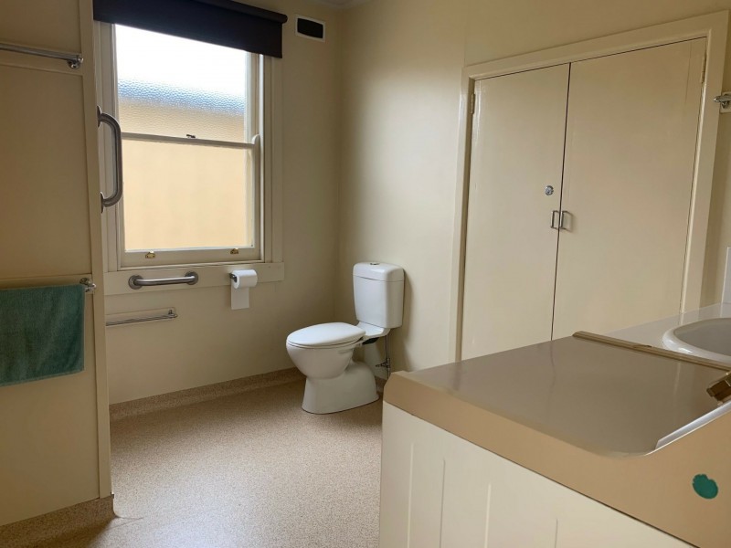 42 Victoria Street, Paynesville VIC 3880