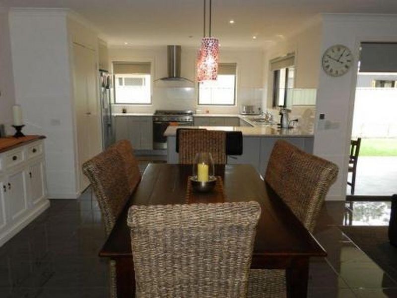 26 The Grange, Paynesville VIC 3880