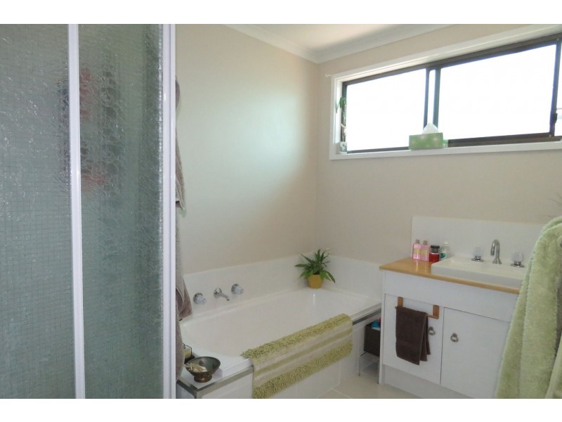 1 The Moorings, Paynesville VIC 3880