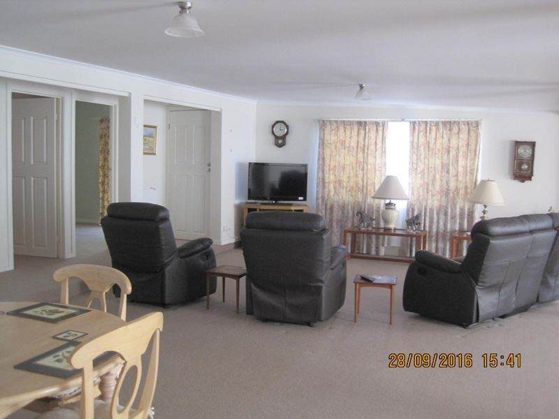 Unit 11/19 Toonalook Parade, Paynesville VIC 3880