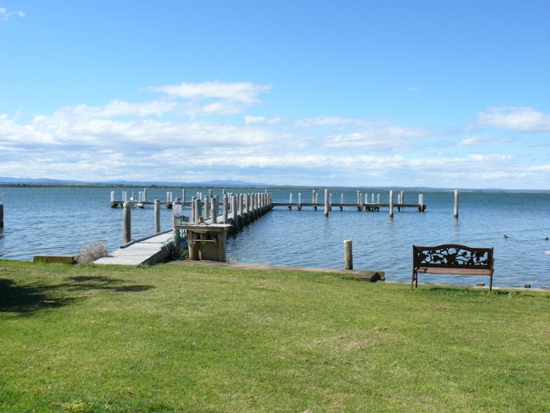 2/157 Bay Road, Eagle Point VIC 3878