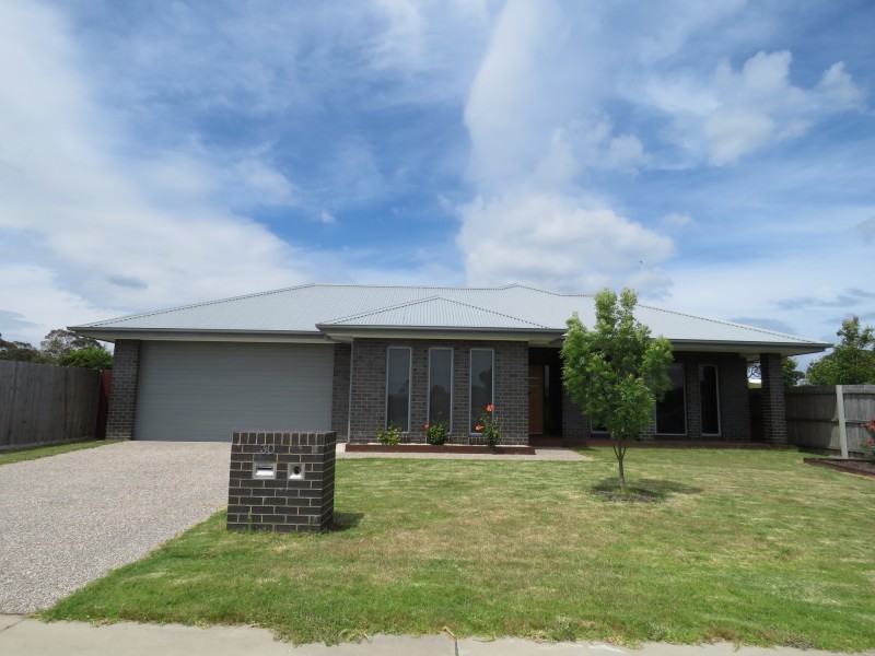 30 May Park Drive, Paynesville VIC 3880