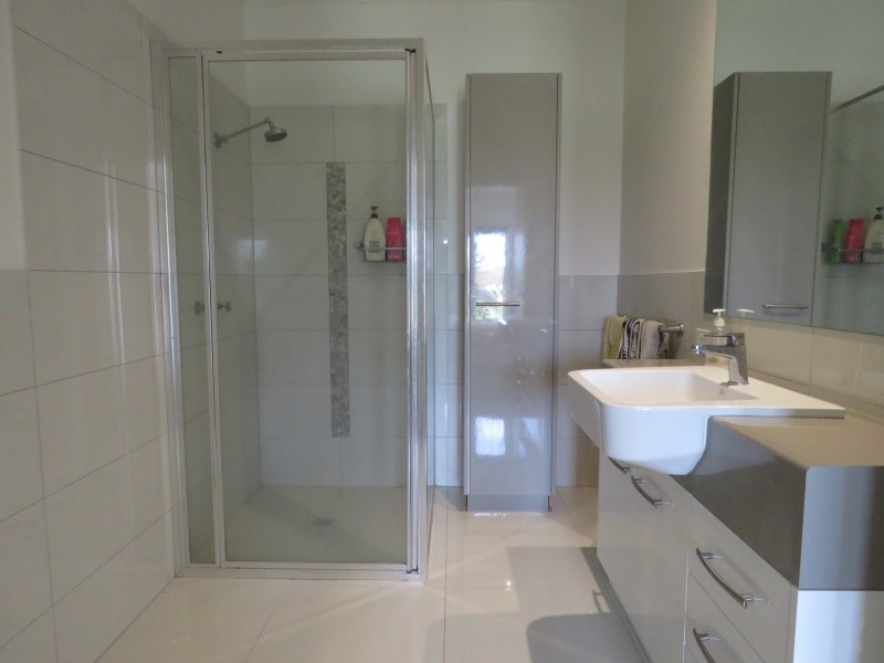 30 May Park Drive, Paynesville VIC 3880