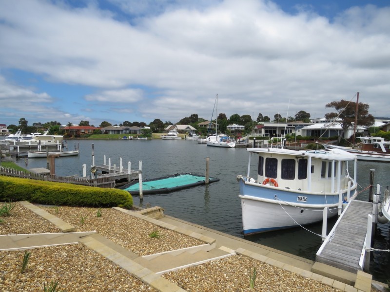 17 Windjammer Court, Paynesville VIC 3880