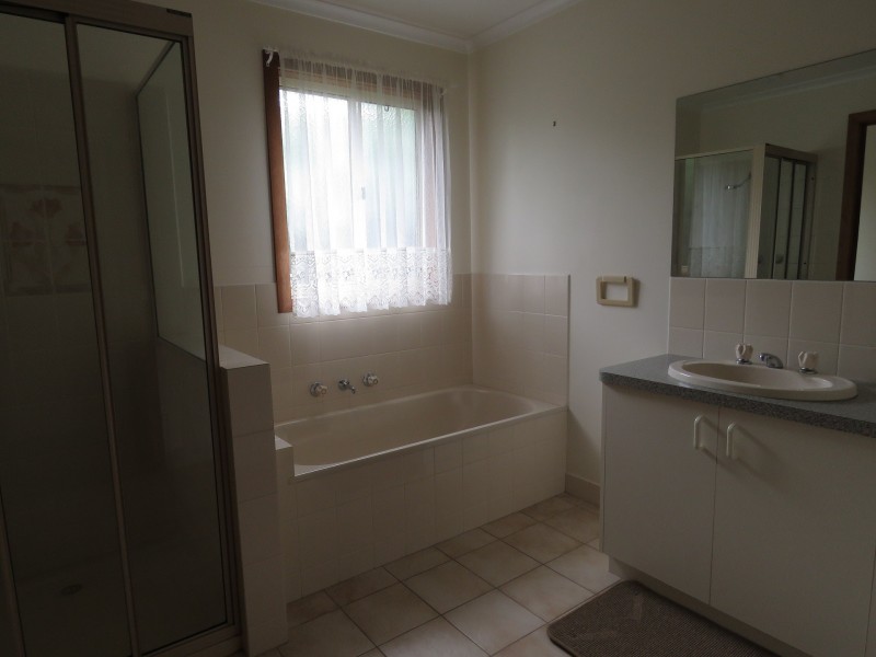 30 Ashley Street, Paynesville VIC 3880