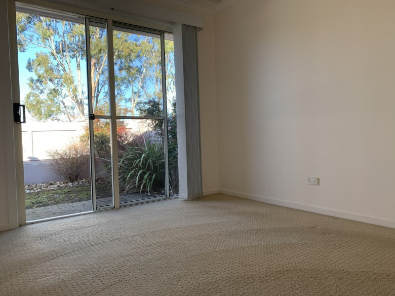 Unit 1/155 Bay Road, Eagle Point VIC 3878