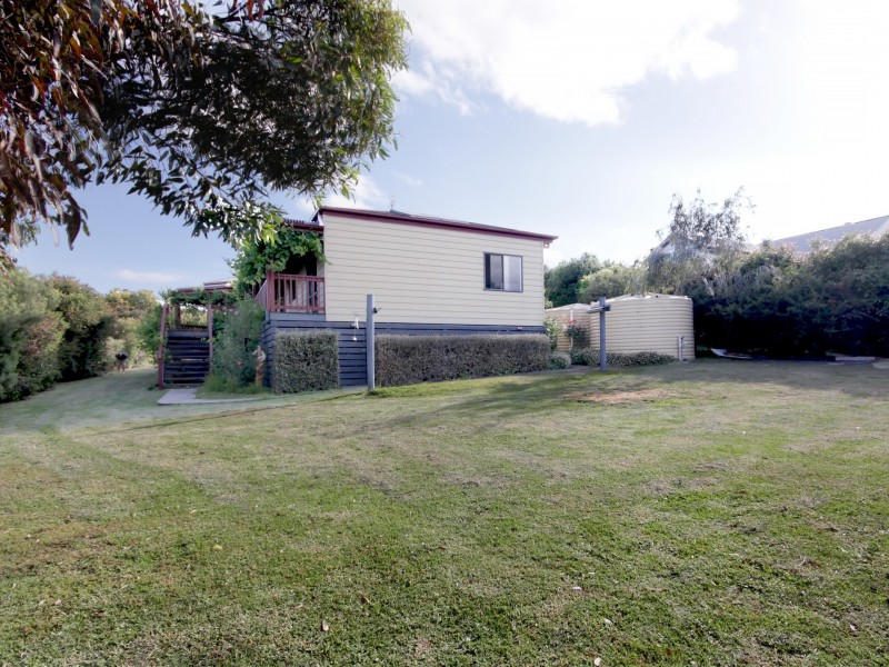 24 Riley Street, Eagle Point VIC 3878