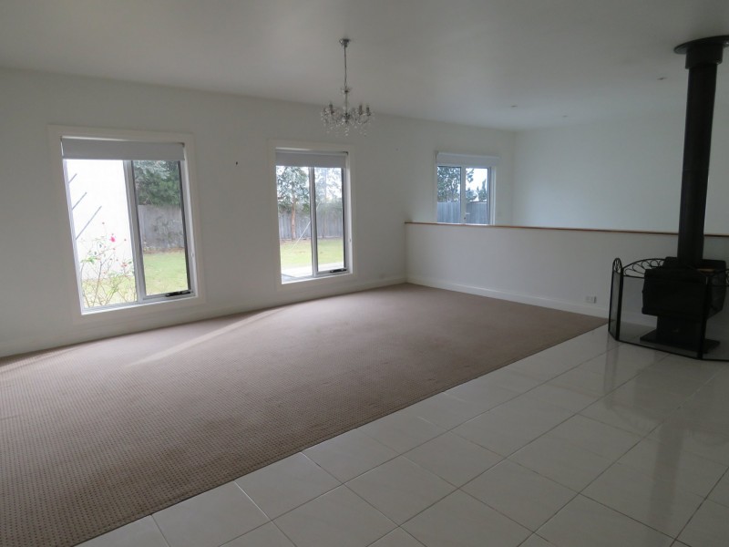 5 Outlook Avenue, Newlands Arm VIC 3875