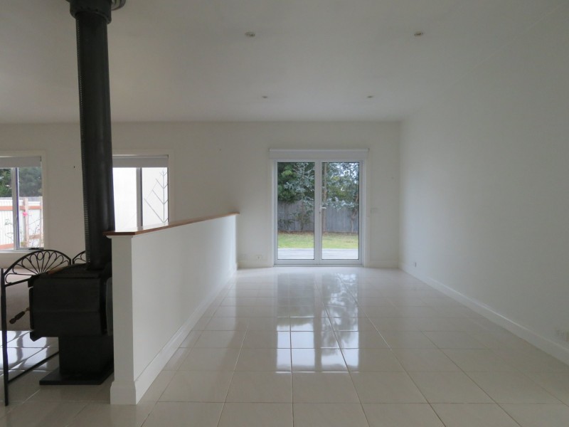 5 Outlook Avenue, Newlands Arm VIC 3875