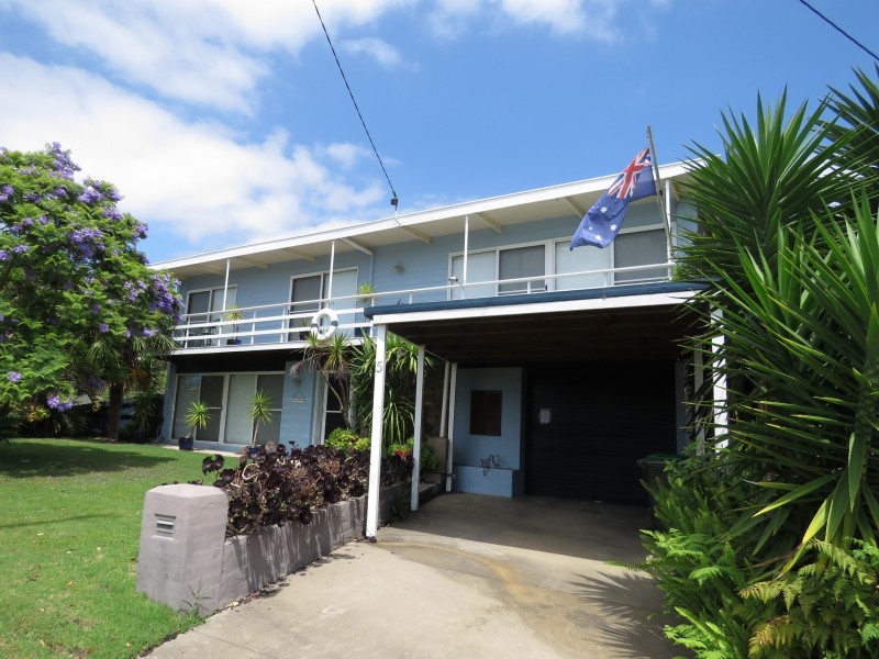 5 McMillan Grove, Paynesville VIC 3880