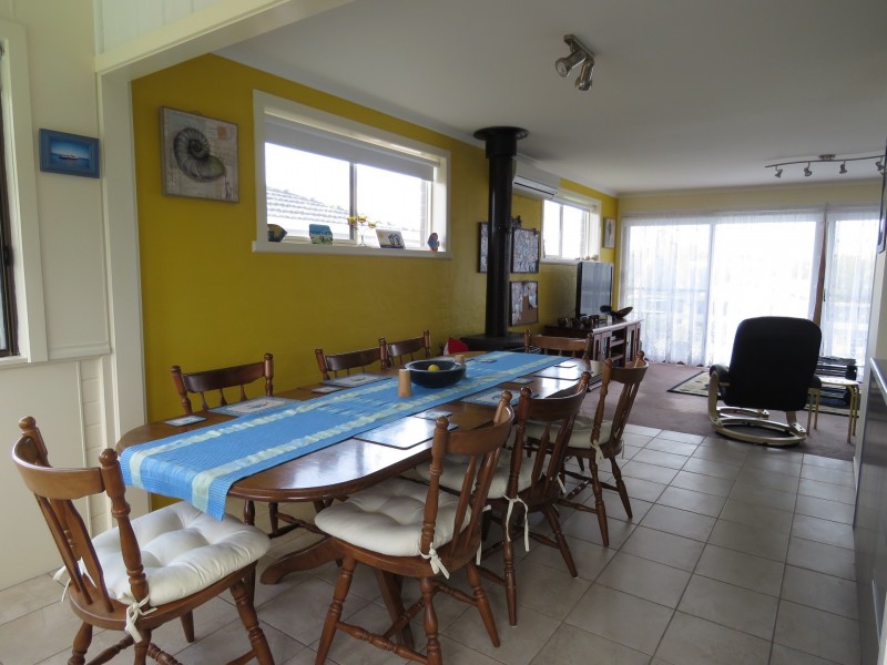 5 McMillan Grove, Paynesville VIC 3880