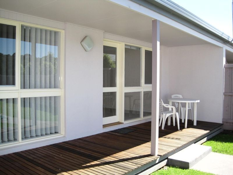 Unit 4/155 Bay Road, Eagle Point VIC 3878