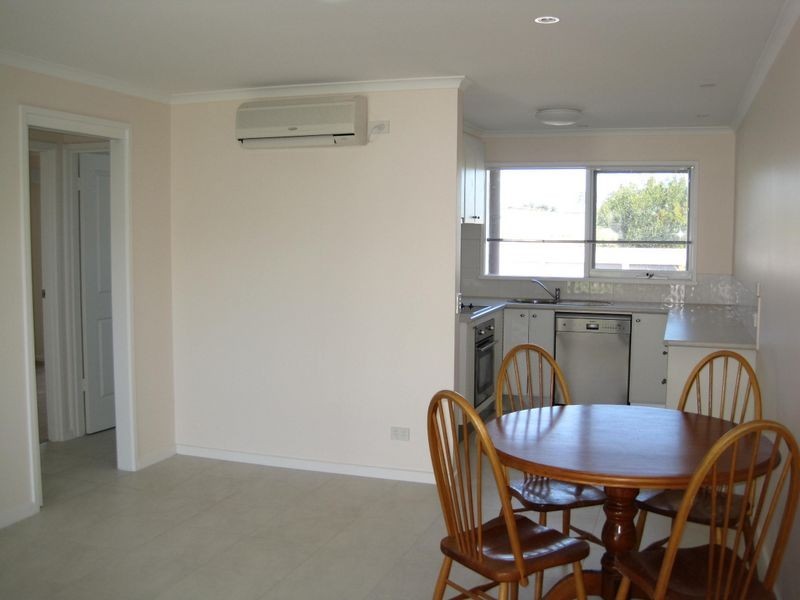 Unit 4/155 Bay Road, Eagle Point VIC 3878