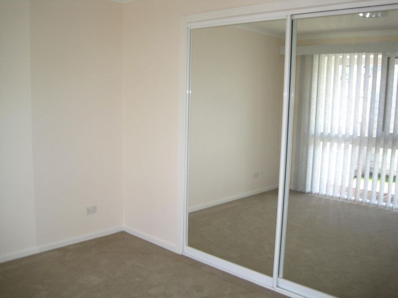Unit 4/155 Bay Road, Eagle Point VIC 3878