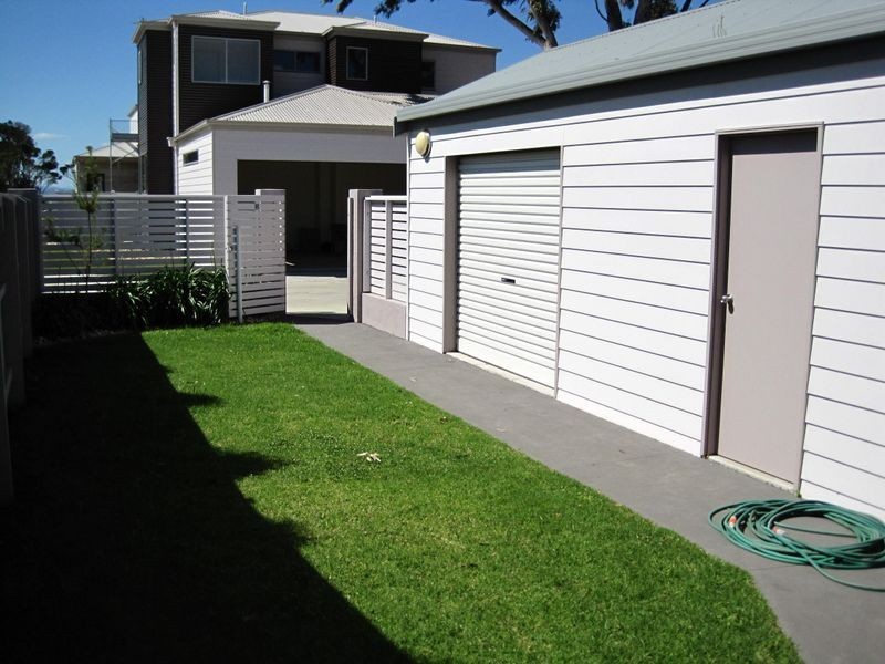 Unit 4/155 Bay Road, Eagle Point VIC 3878