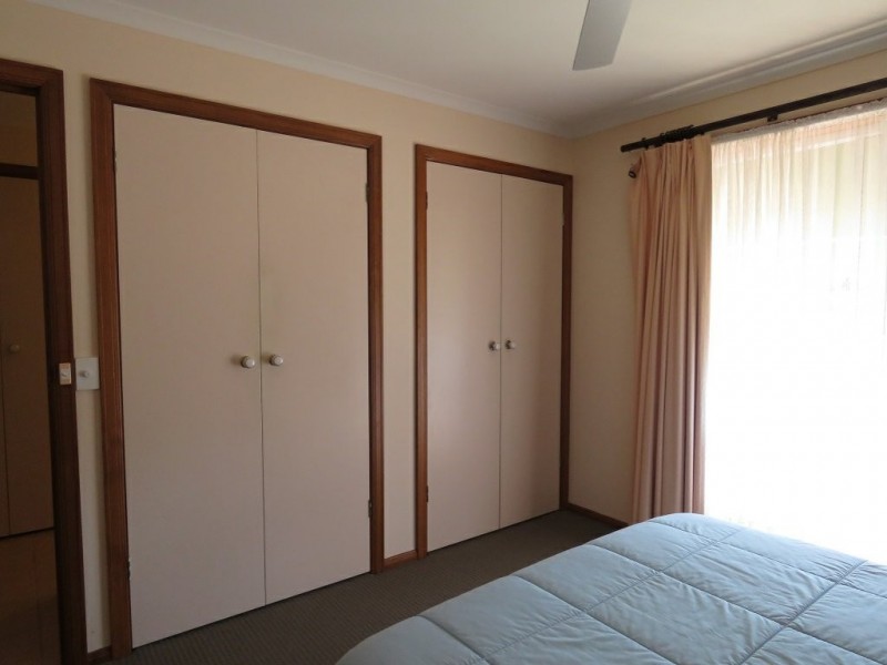 1/30 Queen Street, Paynesville VIC 3880