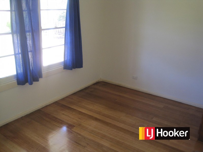 10 Riley Street, Eagle Point VIC 3878