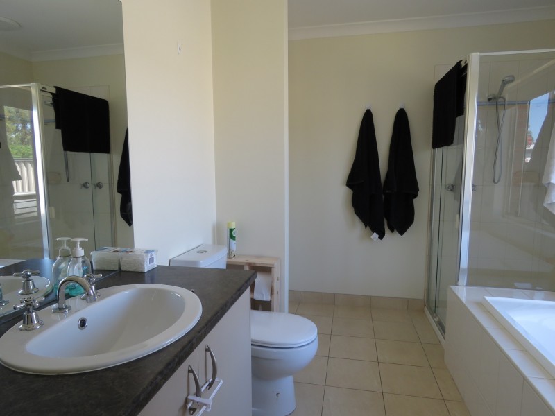 5 Acrux Drive, Newlands Arm VIC 3875