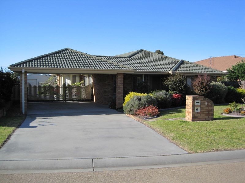 9 Schooner Terrace, Paynesville VIC 3880