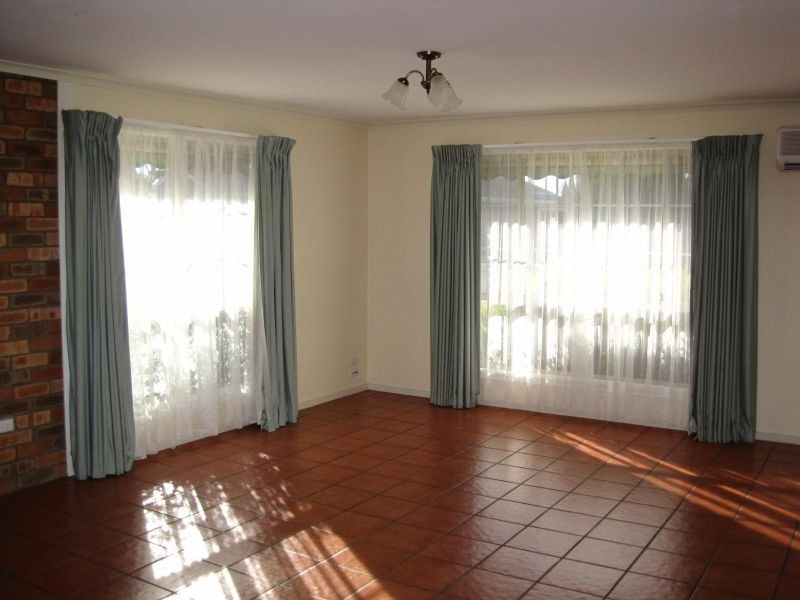 6 Acacia Court, Paynesville VIC 3880