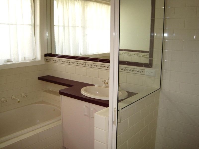 6 Acacia Court, Paynesville VIC 3880