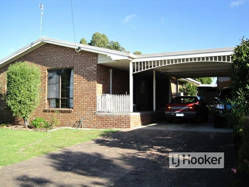 6 Newton Close, Paynesville VIC 3880