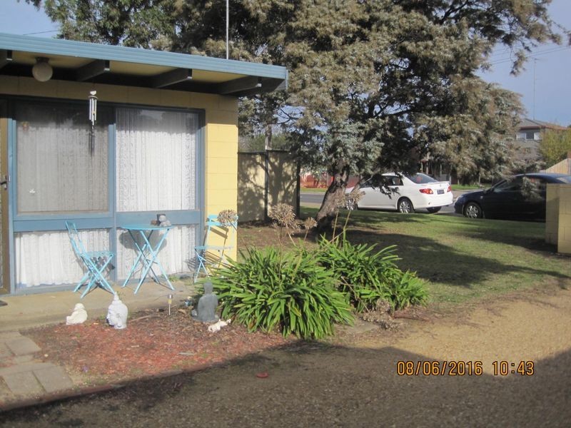 Unit 1/84 Main Road, Paynesville VIC 3880