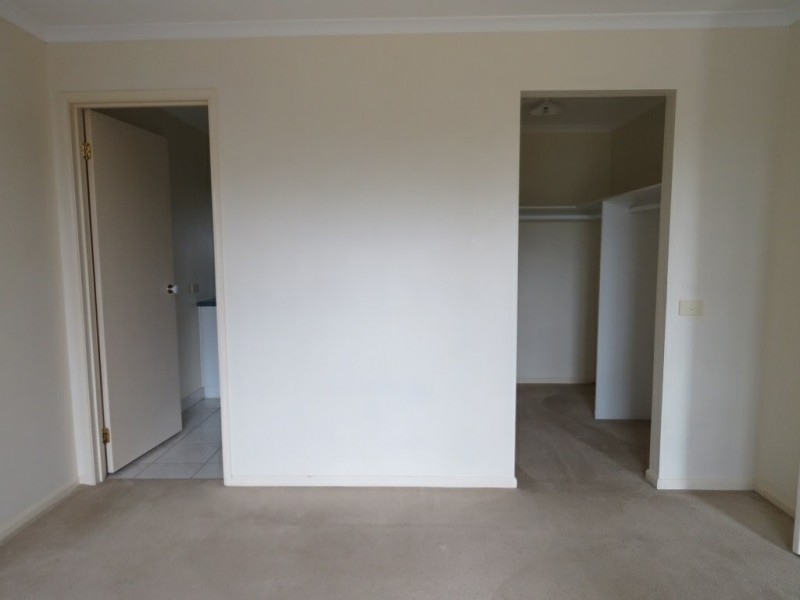 16 Acrux Drive, Newlands Arm VIC 3875