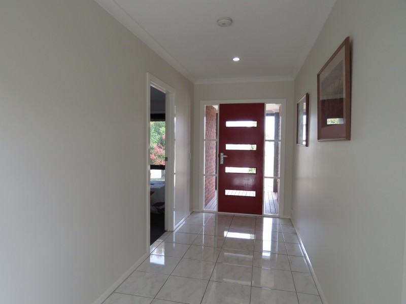 7 The Grange, Paynesville VIC 3880