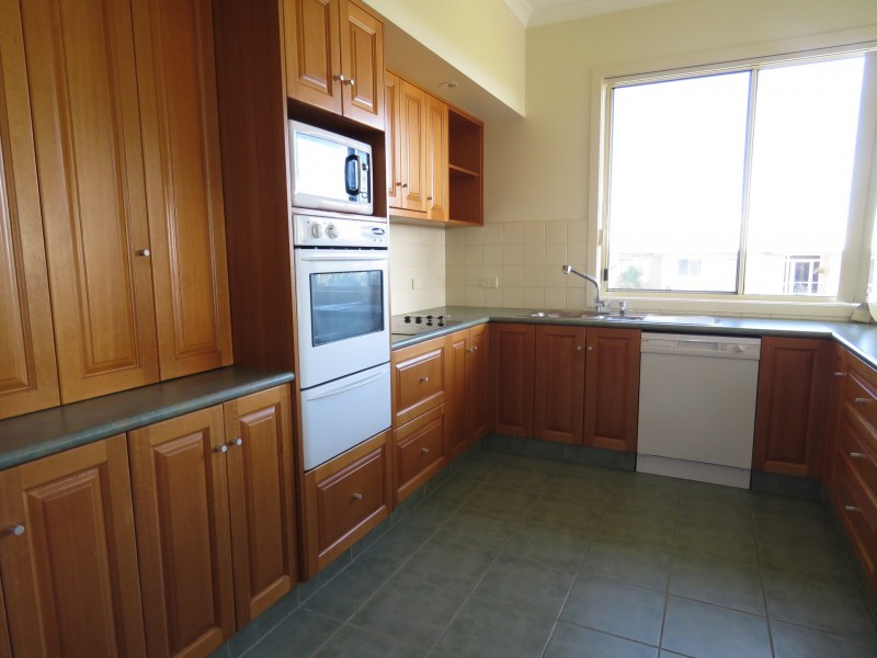 50 Fullarton Drive, Paynesville VIC 3880