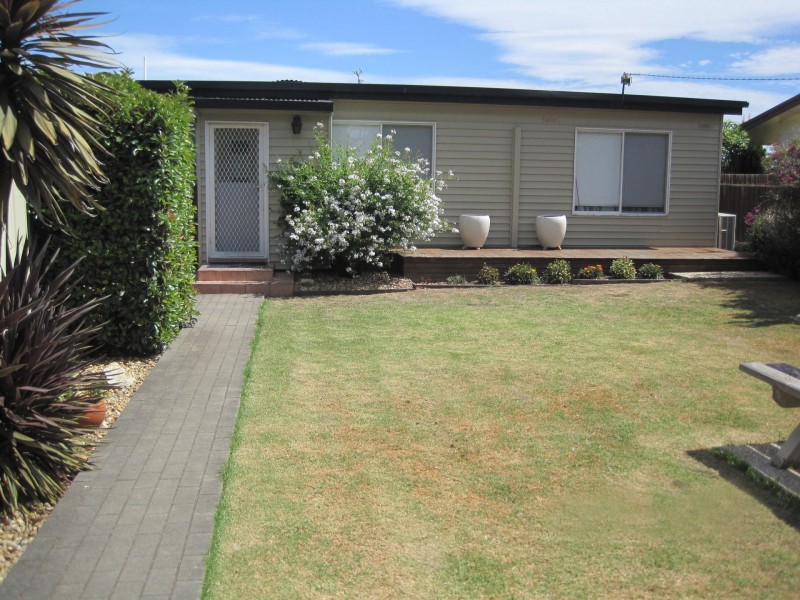 24 Forge Creek Road, Eagle Point VIC 3878