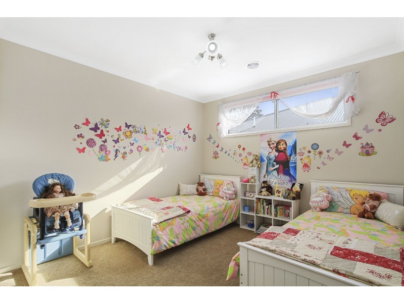 5 Magnetic Retreat, Paynesville VIC 3880