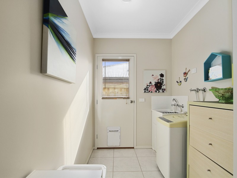 5 Magnetic Retreat, Paynesville VIC 3880