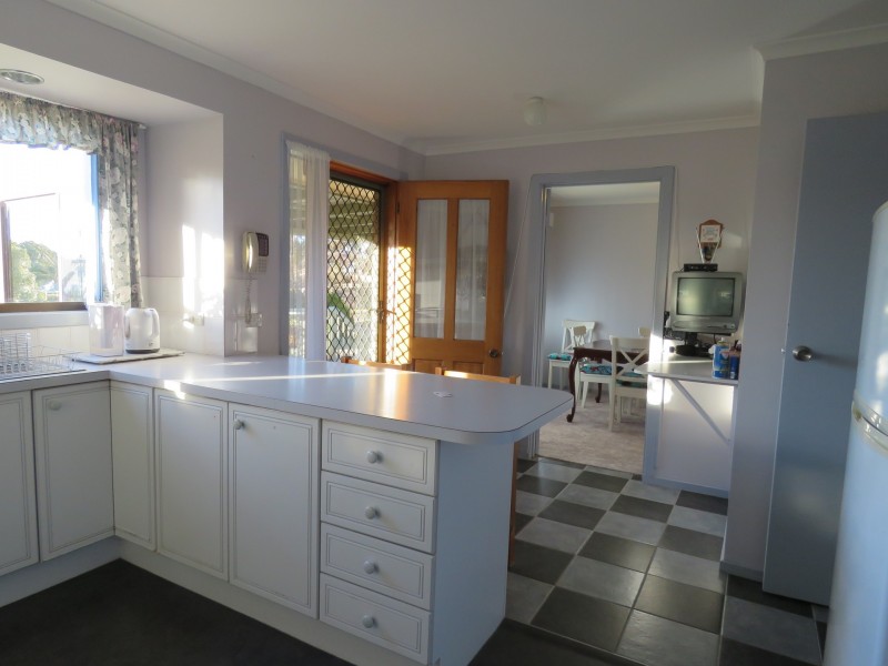 4 Bayside Avenue, Newlands Arm VIC 3875