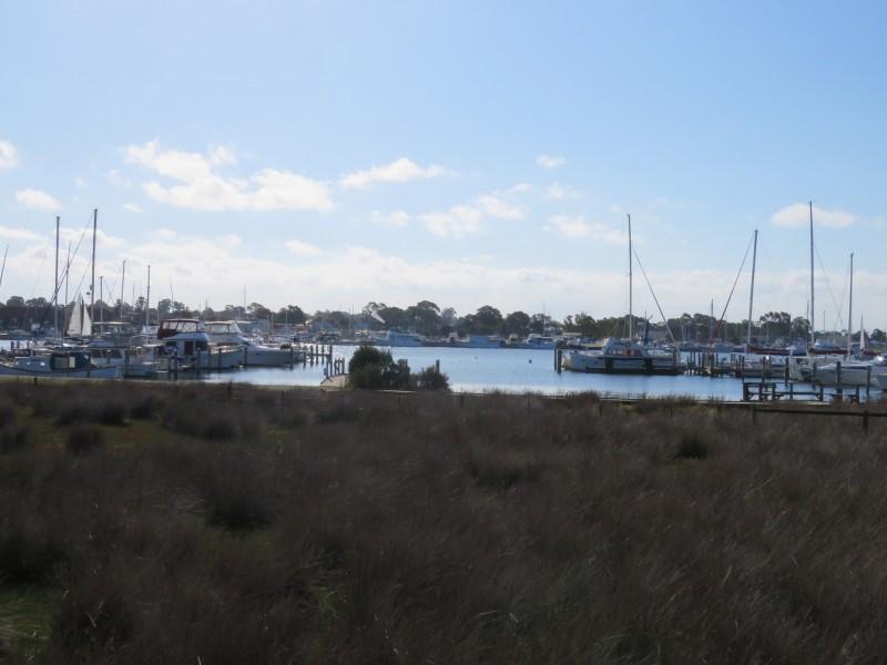 80 Eighth Avenue, Raymond Island VIC 3880