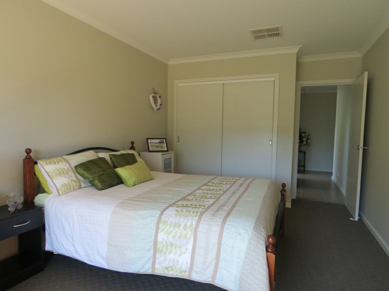 86 Forge Creek Road, Eagle Point VIC 3878