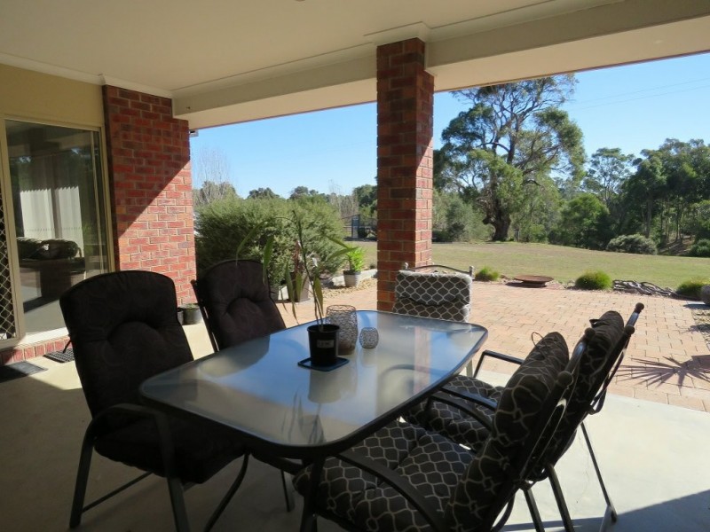 86 Forge Creek Road, Eagle Point VIC 3878