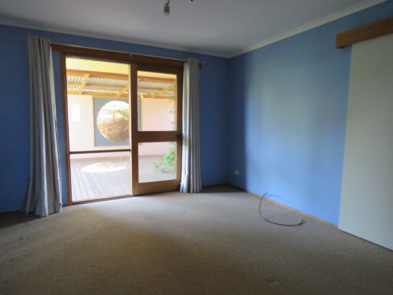 8 Newton Close, Paynesville VIC 3880