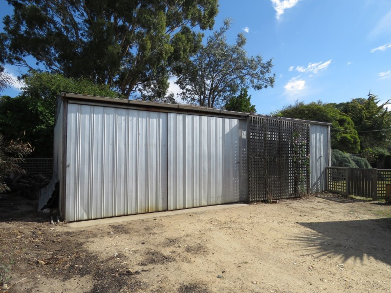 8 Newton Close, Paynesville VIC 3880