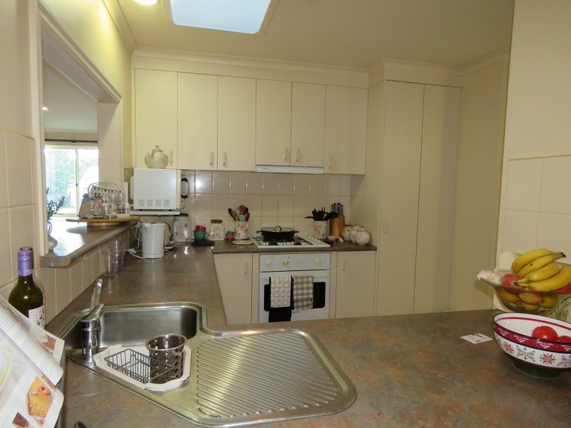 9 Riley Street, Eagle Point VIC 3878