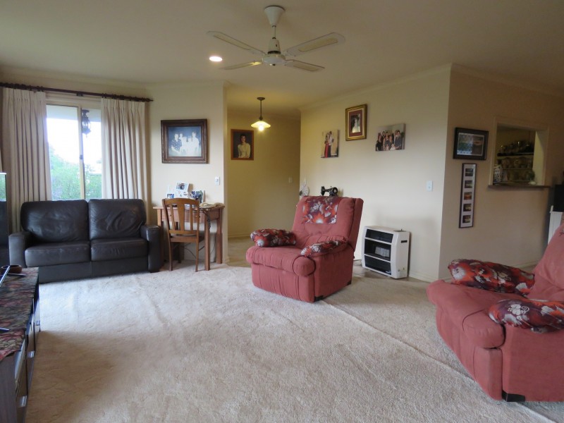 9 Riley Street, Eagle Point VIC 3878