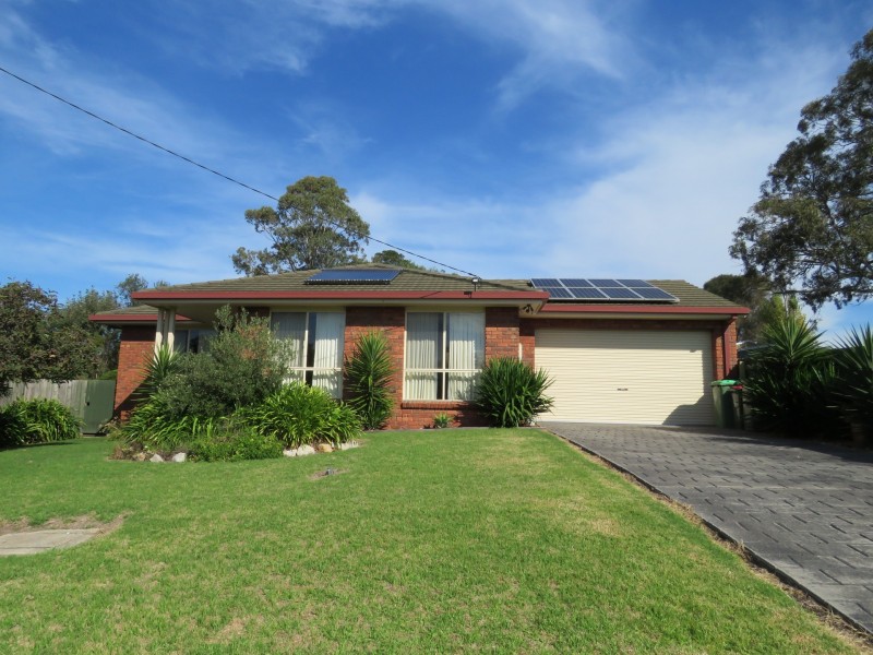 9 Riley Street, Eagle Point VIC 3878